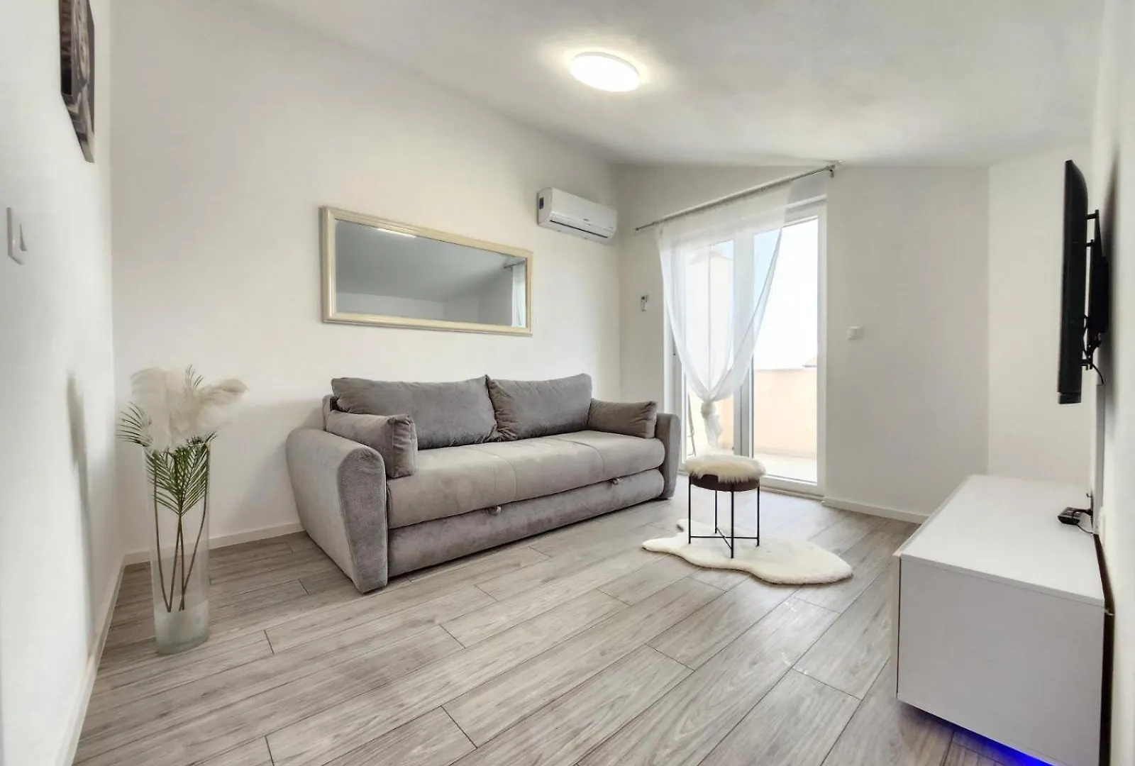 Apartment Nicolas Pula
